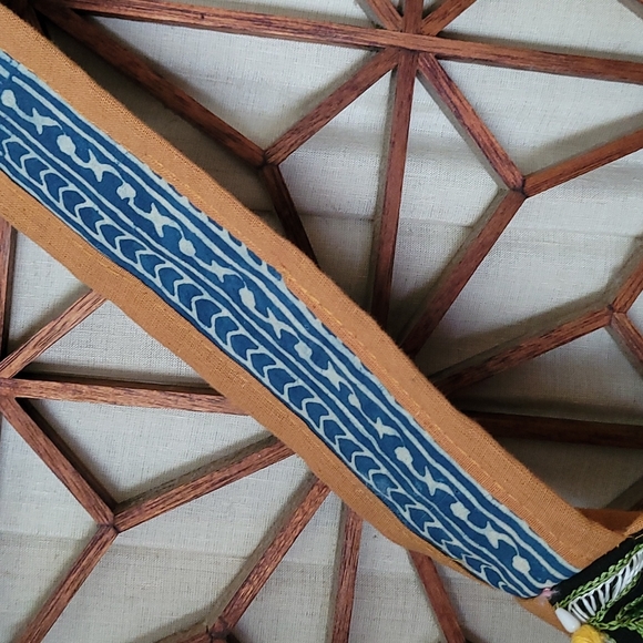 NEW BO HO TASSEL EMBROIDERED MULTI HANDBAG UNIQUE - Picture 7 of 16